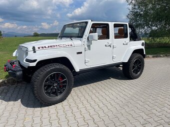 Jeep Wrangler Hemi 6.4 Rubicon - 7