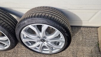 245/45 R19 alu disky VW. Audi 5x112, 8,5Jx19 ET 28, - 7