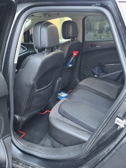 Predám Opel Astra, 1.7 CDTI diesel - 7