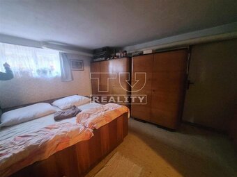 NA PREDAJ DVOJGENERAAČNÝ RODINNÝ DOM, 1100m2, PODHRADIE - 7