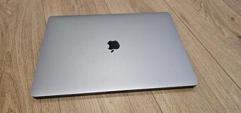 Apple MacBook 16 PRO A2141 i9 16gb/1Tb - 7