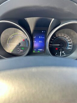 Toyota Auris Touring Sports 1.8 I VVT-i HybridSD Freestyle - 7