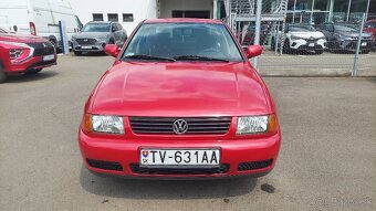 Volkswagen Polo Classic 1.6 - 7