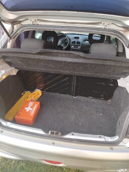 Predám Peugeot 206 - 7