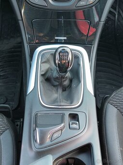 Predam opel insignia - 7