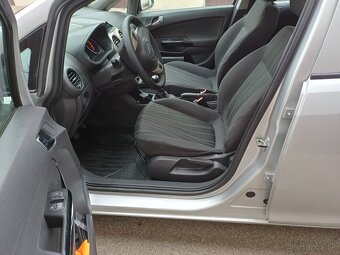 Opel Corsa 1,2 - 87 000 Km - klimatizácia - 7