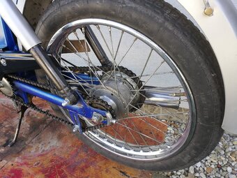 Babetta  207/356 - 7