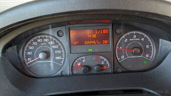 Citroën Jumper Campervan 2015, 6 m, solár, klíma - 7