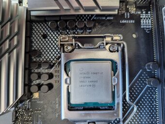 Combo MB + CPU 9700k + 32 GB RAM + 256 GB NVMe DISK + ZDROJ - 7