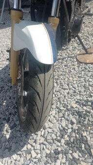 Suzuki GS500E - 7