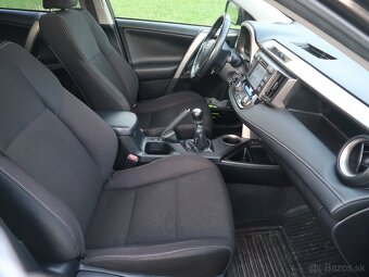Toyota Rav4 - 7
