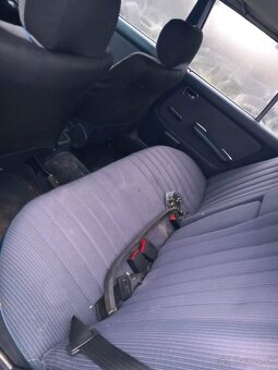 Predam Mercedes w123 piano 230 2.3 benzín - 7