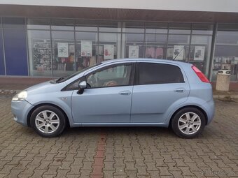 Predám Fiat Grande Punto 1.2 Šport 8V  klímou M5 5d TOP STAV - 7