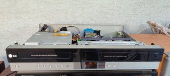 Videorekordér LG - 7