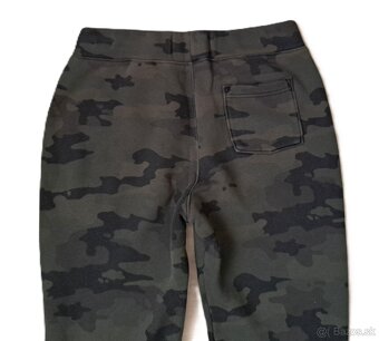Pánske slim tepláky zn. Hollister, veľ. XS/S - zelené - 7