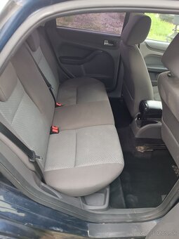 Ford Focus 1.6 diesel 80kw 2006 - 7