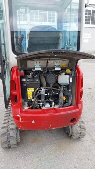TAKEUCHI TB320 - 2165 KG - 7