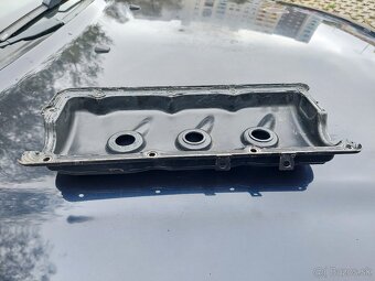 originálne veko hlavy valcov na Škoda Superb 2.5 TDI V6 - 7