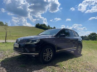 Volkswagen Touareg R line 3.0 TDi - 7