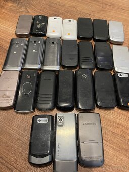 Predám 24 Samsungov - 7