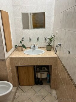 1izbový byt v centre ZM - 7