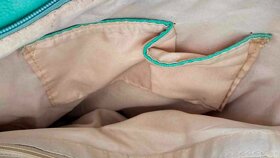 Väčšia zelená kabelka s dlhšími rúčkami - 7