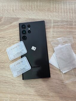 Predám Samsung Galaxy S22 Ultra – 12GB RAM a ROM: 256GB - 7