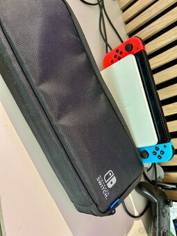 Predám Nintendo Switch OLED s hrami a príslušenstvom - 7