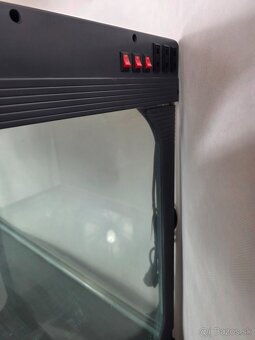 Predám nádherné akvárium - 7