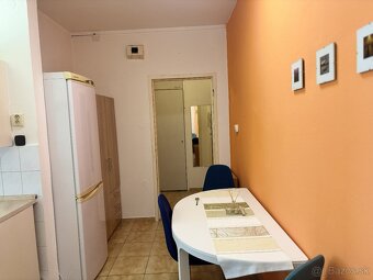 1-izb. byt na Juhu s balkónom - 7