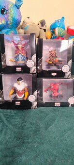 Marvel Super Hero Bust - 7