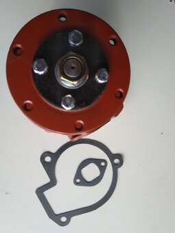 Vodná pumpa MTZ-80/82 - 7