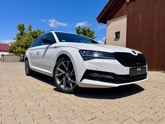 Škoda Superb Combi 2.0TDI 147KW Sportline DSG Matrix Virtual - 7