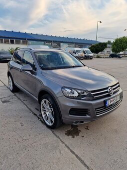 Volkswagen Touareg - 7