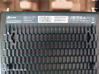 TP Link router - 7