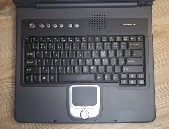 Acer Travel Mate 240 - 7