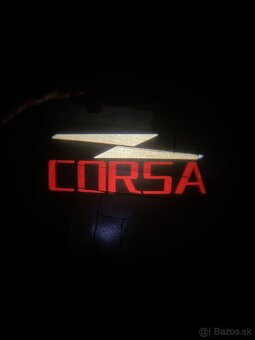 Svetlá s logom projektory do dverí do auta - 7