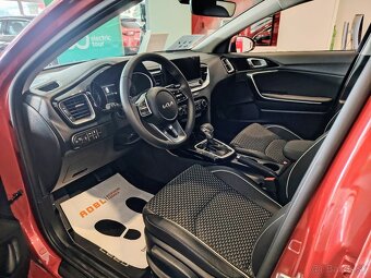 KIA CEED 1,5 T-GDI GOLD, GOLD + MY 2025 - 7