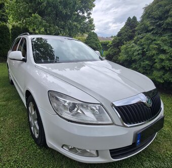 ŠKODA OCTÁVIA 2.0TDI CR SPORT EDITION - 7