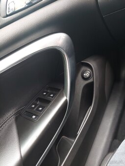 Opel Insignia rv2010 2.0. CDTI 160k AT - pokazená prevodovka - 7