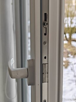 Plastové okná 2 sklo 2 tesnenie - 7