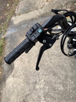 Manet korado predná vidlica - 7