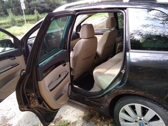 Fiat Croma 2.4 - 7