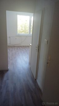 1 izbovy byt Topolcany - 7