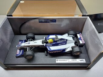 F1 WILLIAMS BMW FW23 2001 1. VÍTĚZSTVÍ IMOLA 2001 HW 1:18 - 7