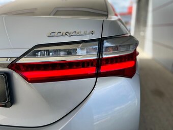 Toyota Corolla 1.6 Valvematic 97kW sedan - 7