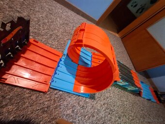 Hot Wheels - 7