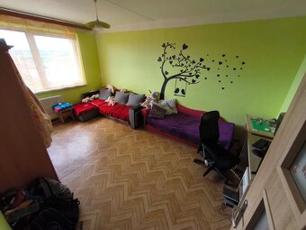 Predám 3 izbový byt s balkónom - 7