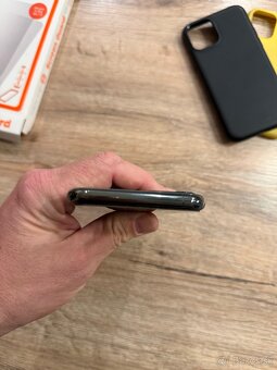 iPhone 11 Pro, 256GB - 7
