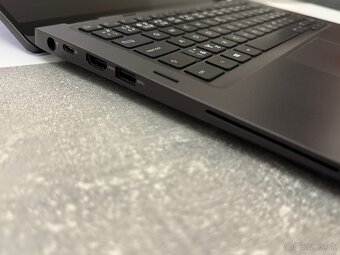 Tablet aj Notebook Dell Latitude 5300 i5 16GB 256GB - 7